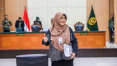 Jaksa Minta Hakim Tolak Eksepsi dr Tifa, Sidang Dugaan Fitnah Jokowi Dilanjutkan