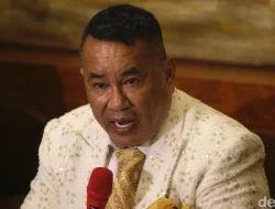 Hotman Paris Dipolisikan PWI Usai Ucapan ‘Lu Punya Otak Nggak’