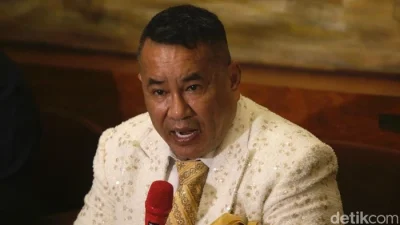 Hotman Paris Dipolisikan PWI Usai Ucapan ‘Lu Punya Otak Nggak’