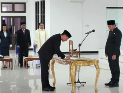 Bupati Sikka Mutasi Sekda Adrianus Parera, Kini Jadi Staf Ahli