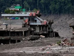 Banjir Bandang Nepal: 1.400 Orang Hilang, 517 Turis Asing